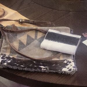 Myra Crossbody W/ Wallet